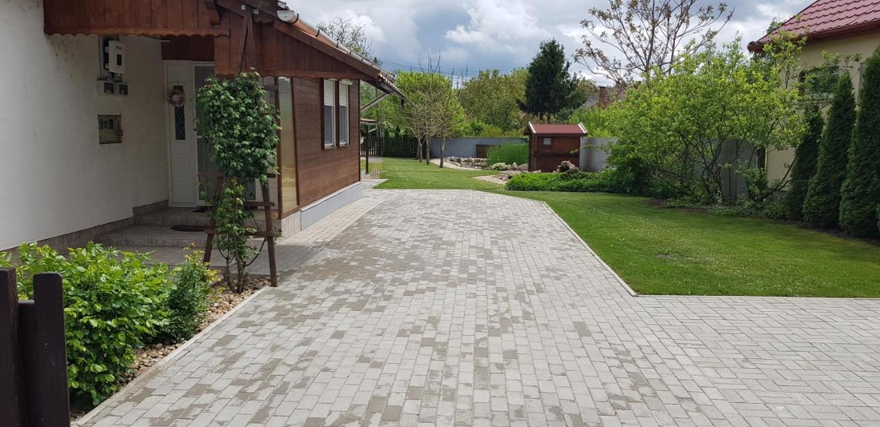 Harmónia Vendégház Poroszlo Exterior foto